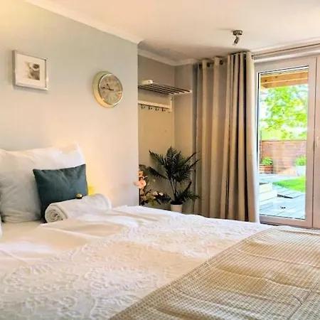Apartamento Comfortable By The River,