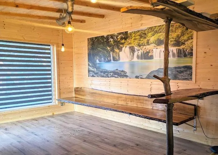 Luxurious, Spacious Apartment, Sauna Included Kolobřeh