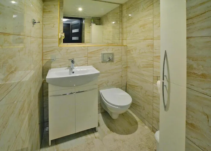 Appartamento Luxurious, Spacious Apartment, Sauna Included *