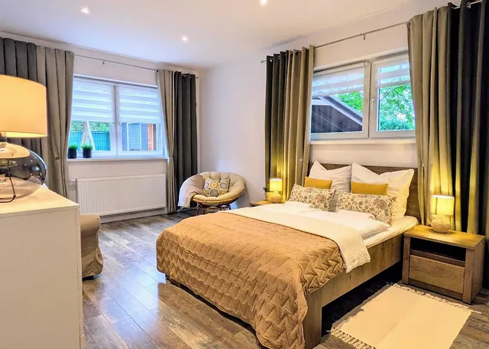 Luxurious, Spacious Apartment, Sauna Included شقة